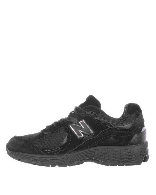 New Balance Black Nb 2002R Gore-Tex