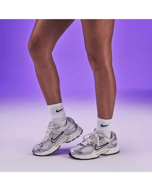 Nike White V5 Rnr