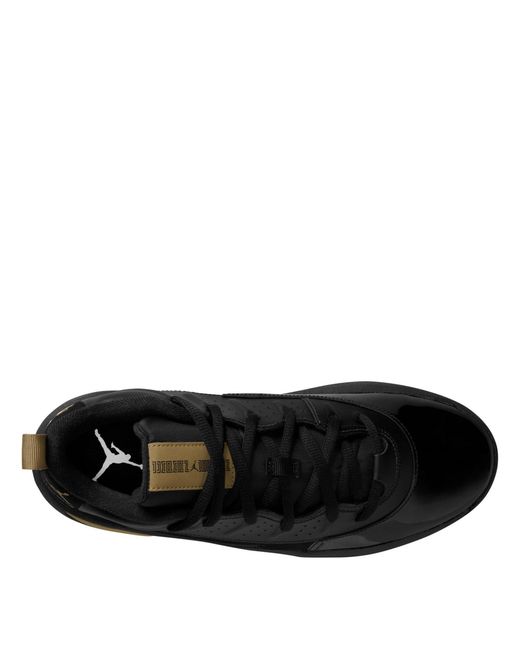 Nike Black Aj Max Aura 7 Shoes for men