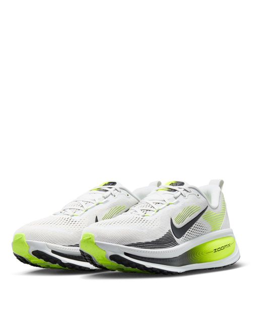 Nike White Vomero 18 Running Shoes for men