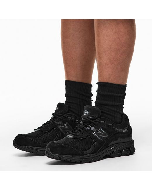 New Balance Black Nb 2002R Gore-Tex