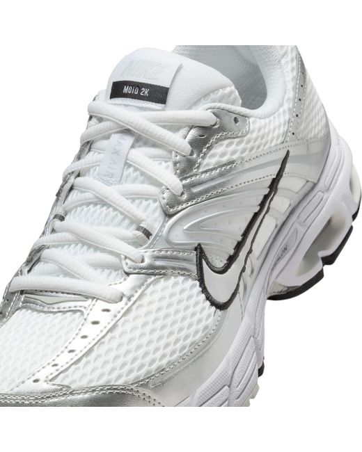 Nike White Air Max Moto 2K