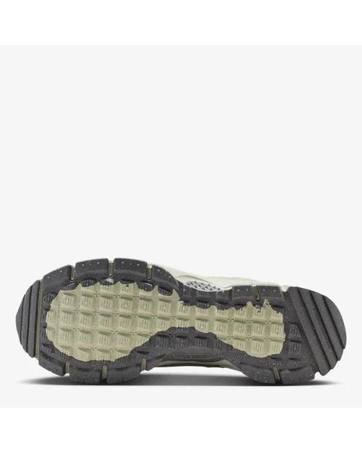 Nike Green Vomero Roam Low Trainers for men