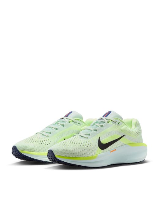Nike Green Winflo 11 Road Running Shoes