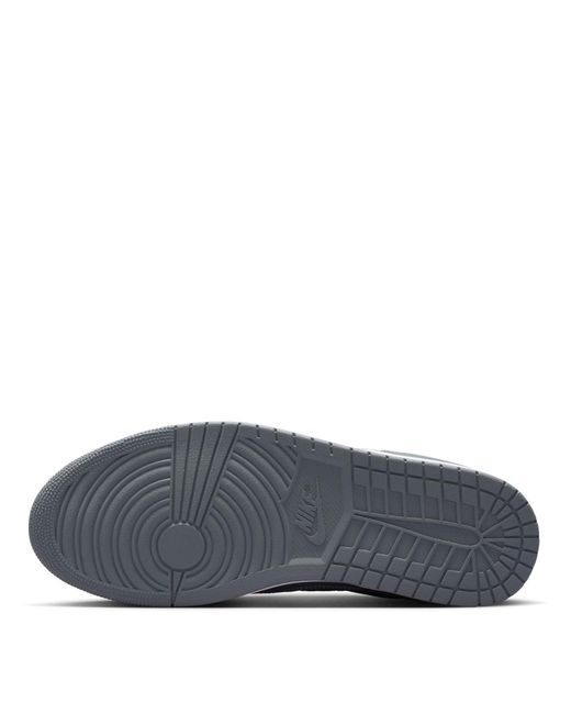 Nike Gray Access Low-Top Trainers for men