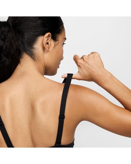 Nike Black Pro Indy Plunge Medium-Support Padded Sports Bra