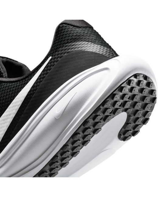 Nike Black Revolution 8 Road Running Shoes for men