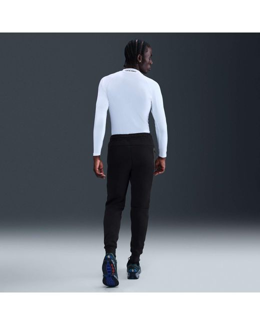 Nike Black Sportswear Tech Fleece Joggers for men