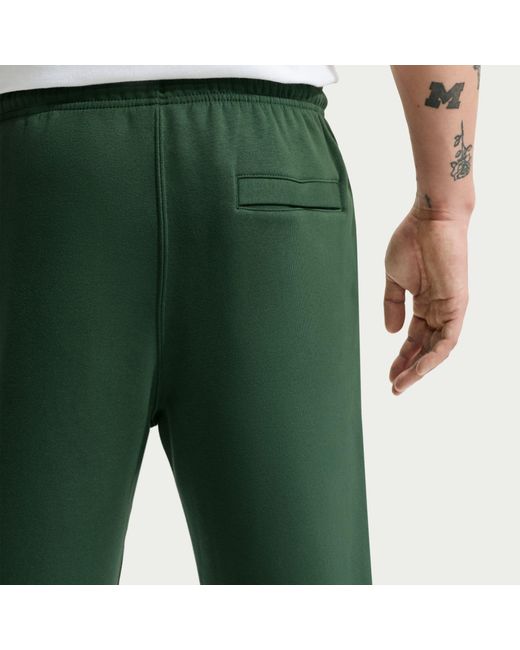 Nike Green Sportswear Club Fleece Jogging Pants for men