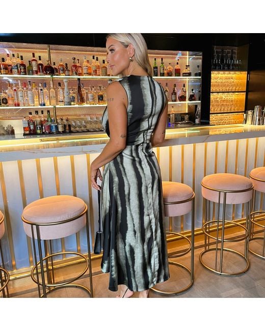 AX Paris Blue Smudged Stripe Print Shoulder Padded Gathered Waist Midi Dress