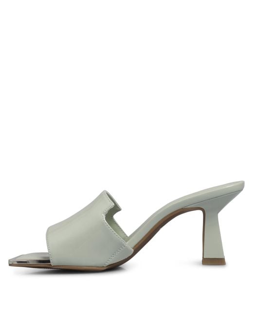 DKNY Gray Kailyn Sandal M