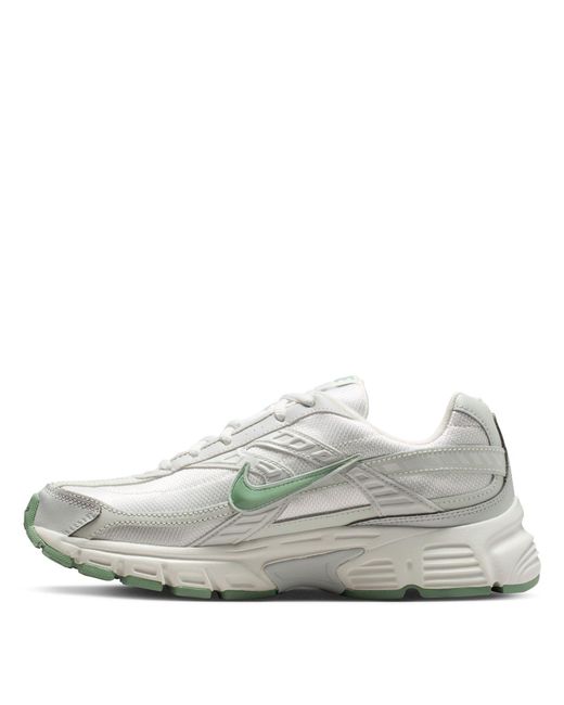 Nike White Initiator Running Shoe