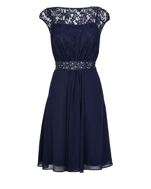 LORI LEE LACE MAXI DRESS | Coast Stores