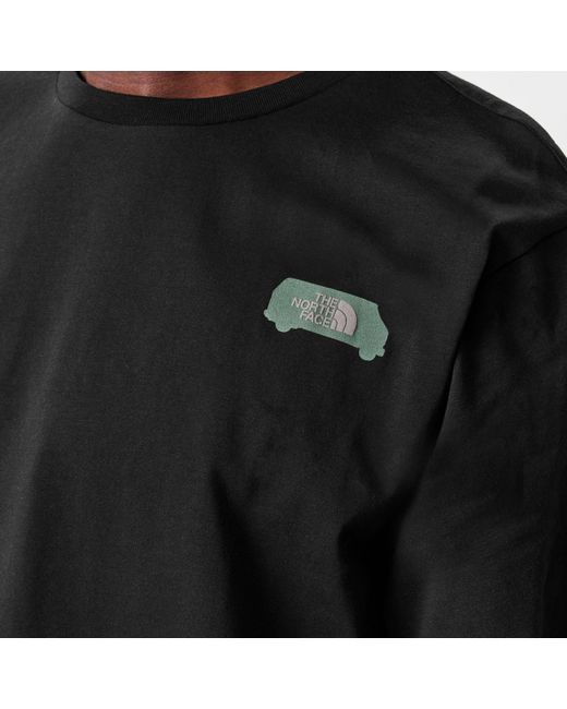 The North Face Black Short-Sleeve Outdoor Graphic T-Shirt for men