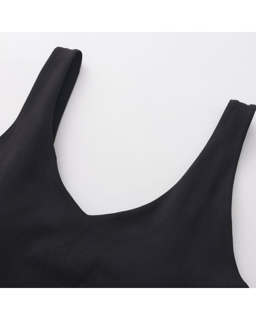 La Gear Black V-Neck Active Tank Top