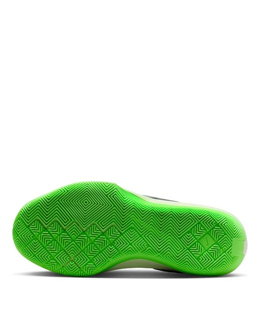Nike Green Basketball Trainers for men