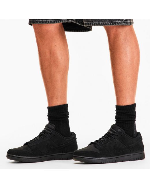 Nike Black Dunk Low Trainers for men