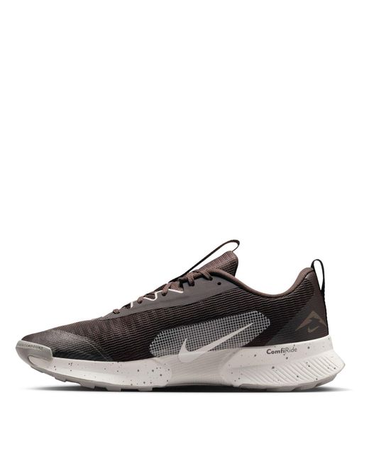 Nike Brown Juniper Trail 3 Running Trainers for men