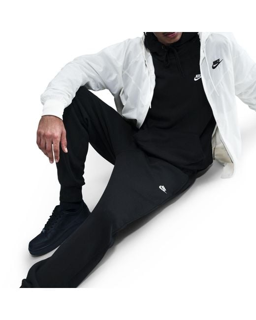 Nike Black Sportswear Club Fleece Jogging Pants for men