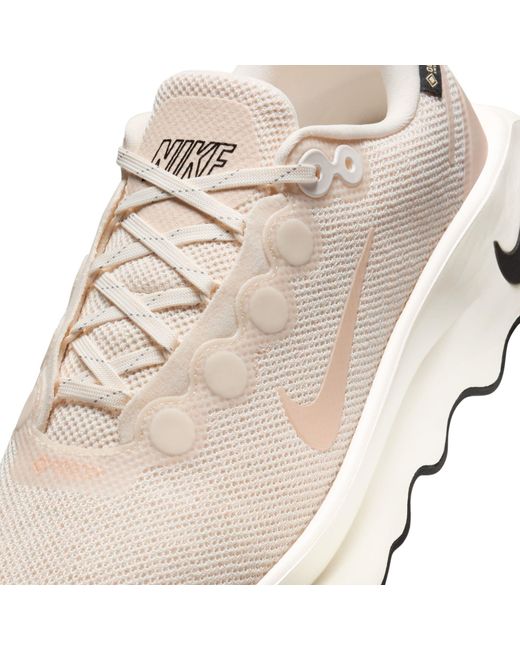 Nike Pink Motiva Gore-Tex Weatherized Road Running Shoes Training