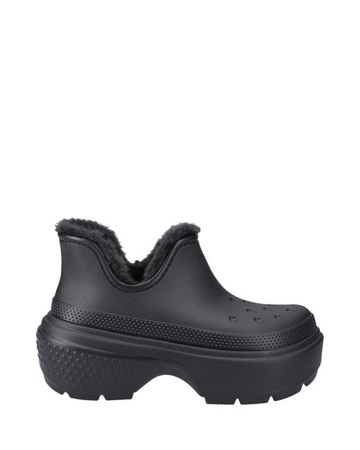 CROCSTM Black Stomp Shorty Boot