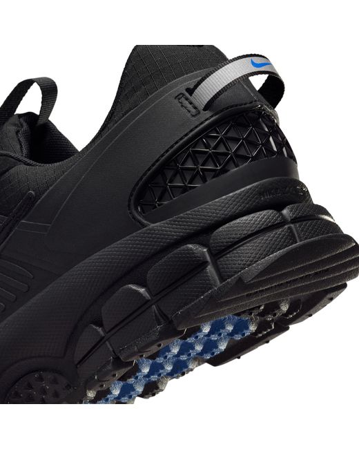 Nike Black Vomero Roam Low Trainers for men