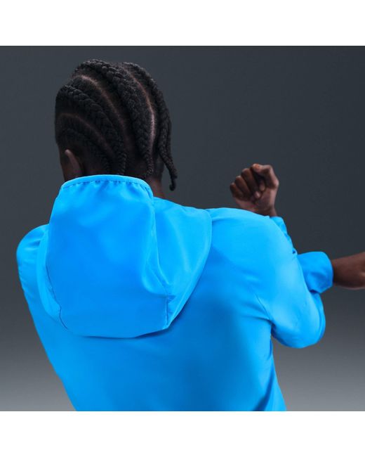 Nike Blue Miler Repel Running Jacket for men