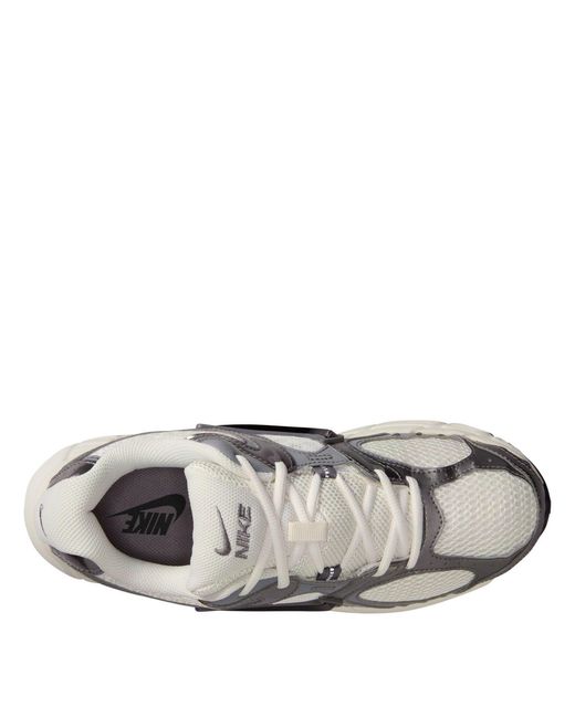 Nike Gray V5 Rnr Shoes for men
