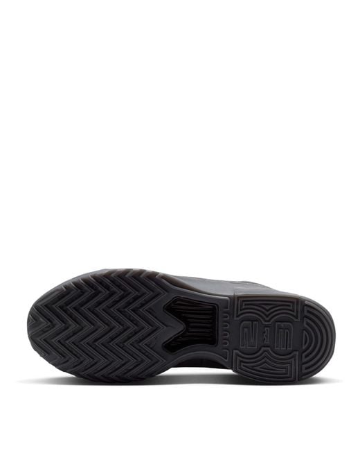Nike Black Basketball Trainers for men