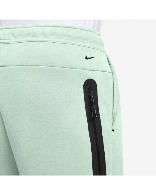 Nike Green Sportswear Tech Fleece Shorts for men