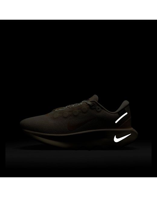 Nike Pink Motiva Gore-Tex Weatherized Road Running Shoes Training
