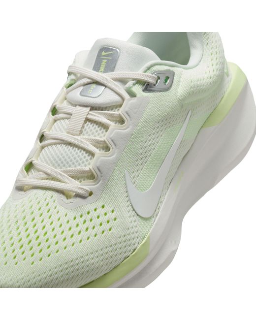 Nike Green Winflo 11 Road Running Shoes