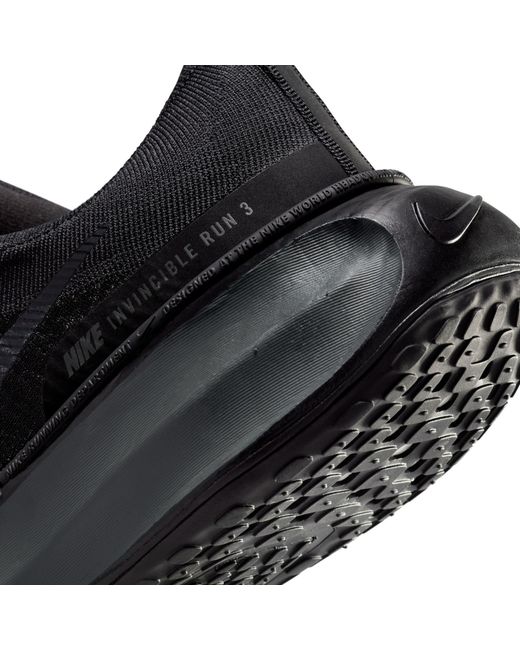 Nike Black Invincible 3 Road Running Shoes for men