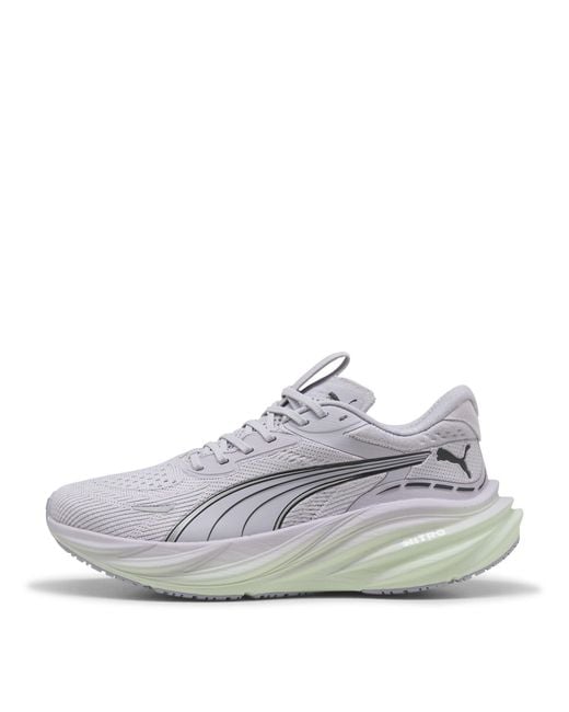PUMA White Magnify Nitro 3 Running Shoes