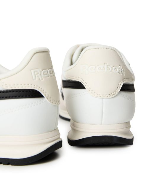 Reebok White World 70 Trainers