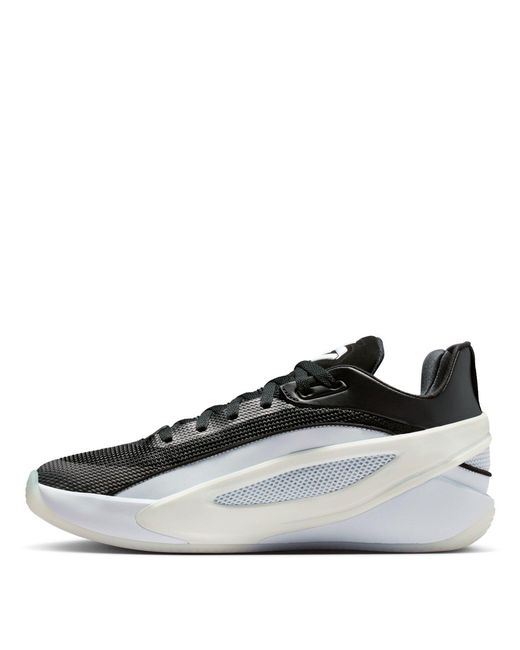 Nike Black Basketball Trainers for men