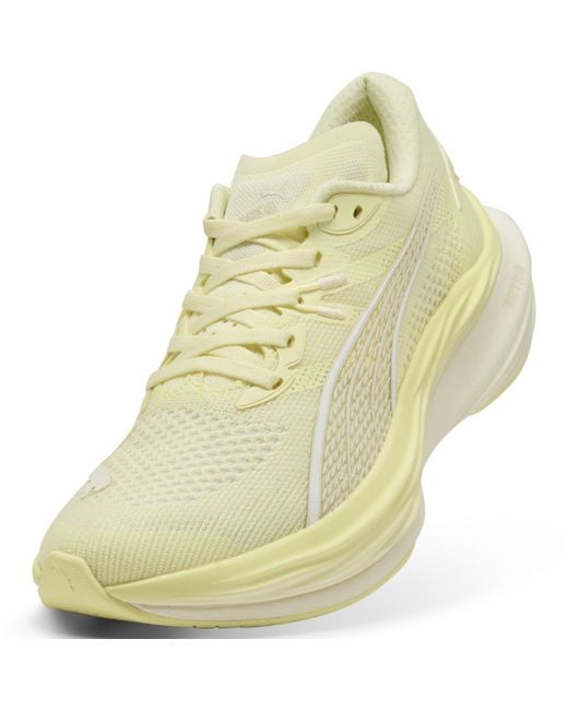 PUMA White Deviate Nitro 3 Fade Road Running Shoes