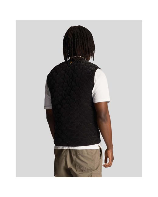 Lyle & Scott Black Quilted Gilet for men