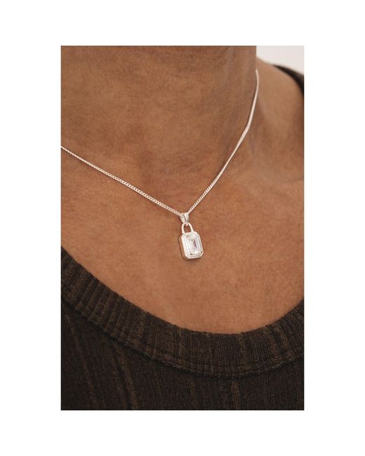 Common Lines Metallic Solitaire Necklace for men