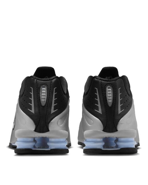Nike Gray Shox R4 Low Trainers for men