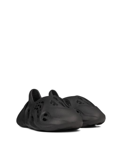 Yeezy Black Foam Runner Onyx Sneakers