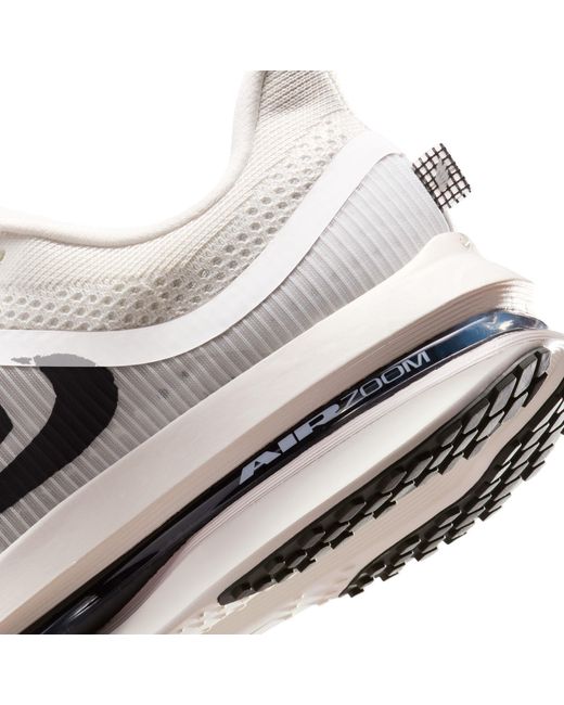 Nike White Pegasus Premium 41S Running Shoes for men