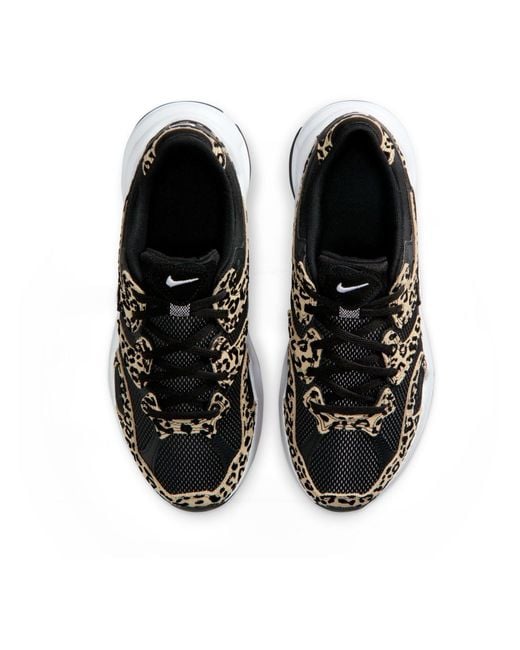 Nike Black Al8