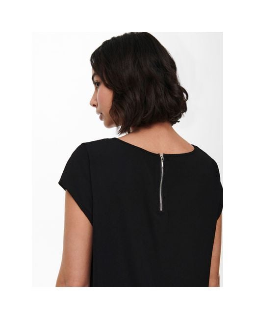 ONLY Black Solid Short-Sleeve Blouse