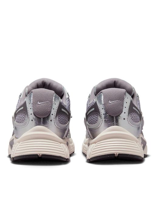 Nike Gray V5 Rnr Shoes for men