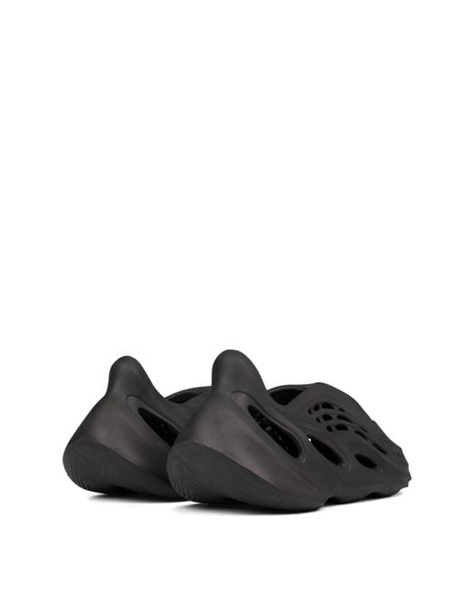 Yeezy Black Foam Runner Onyx Sneakers