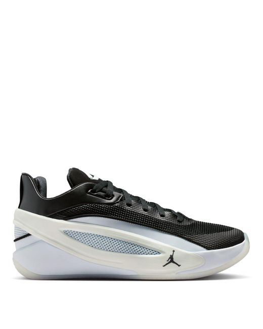 Nike Black Basketball Trainers for men