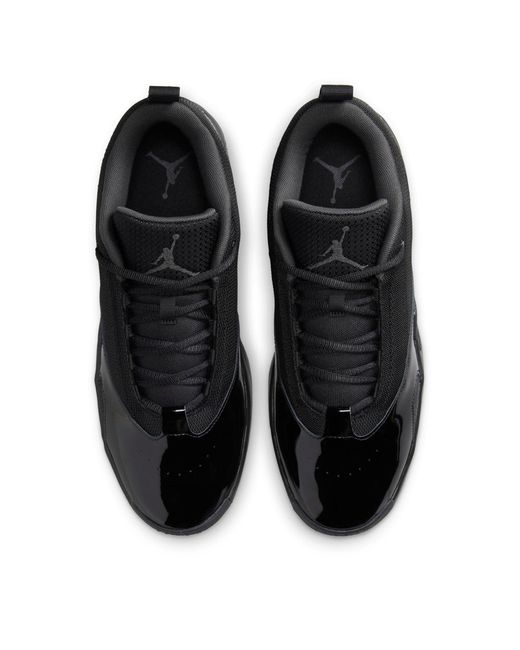 Nike Black Max Aura Basketball Trainers for men