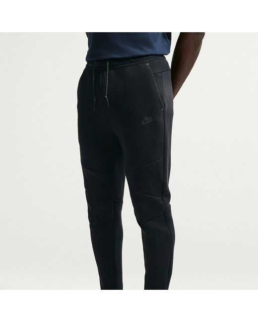Nike Black Sportswear Tech Fleece Joggers for men