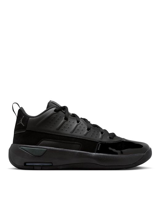 Nike Black Aj Max Aura 7 Shoes for men